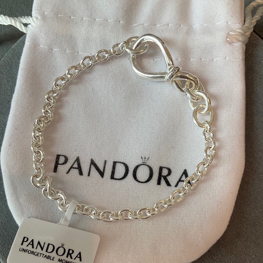 Pandora chunky infinity knot symbol chain bracelet 8.1 inches 20cm