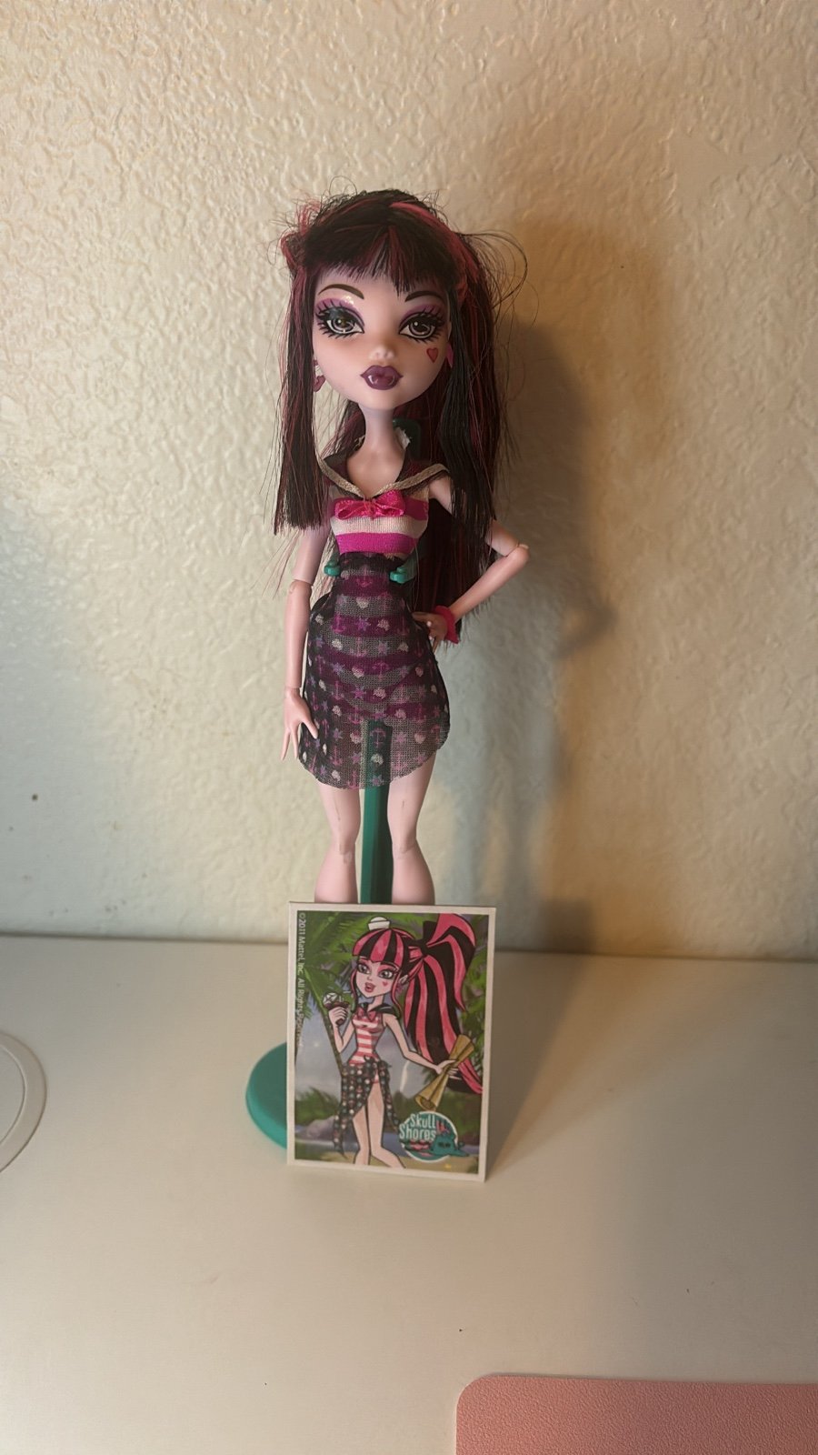 Monster High Draculaura Skull Shores Doll