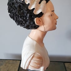 Bride of Frankenstein Bust with Light-up Eyes NWT Halloween Universal Monsters