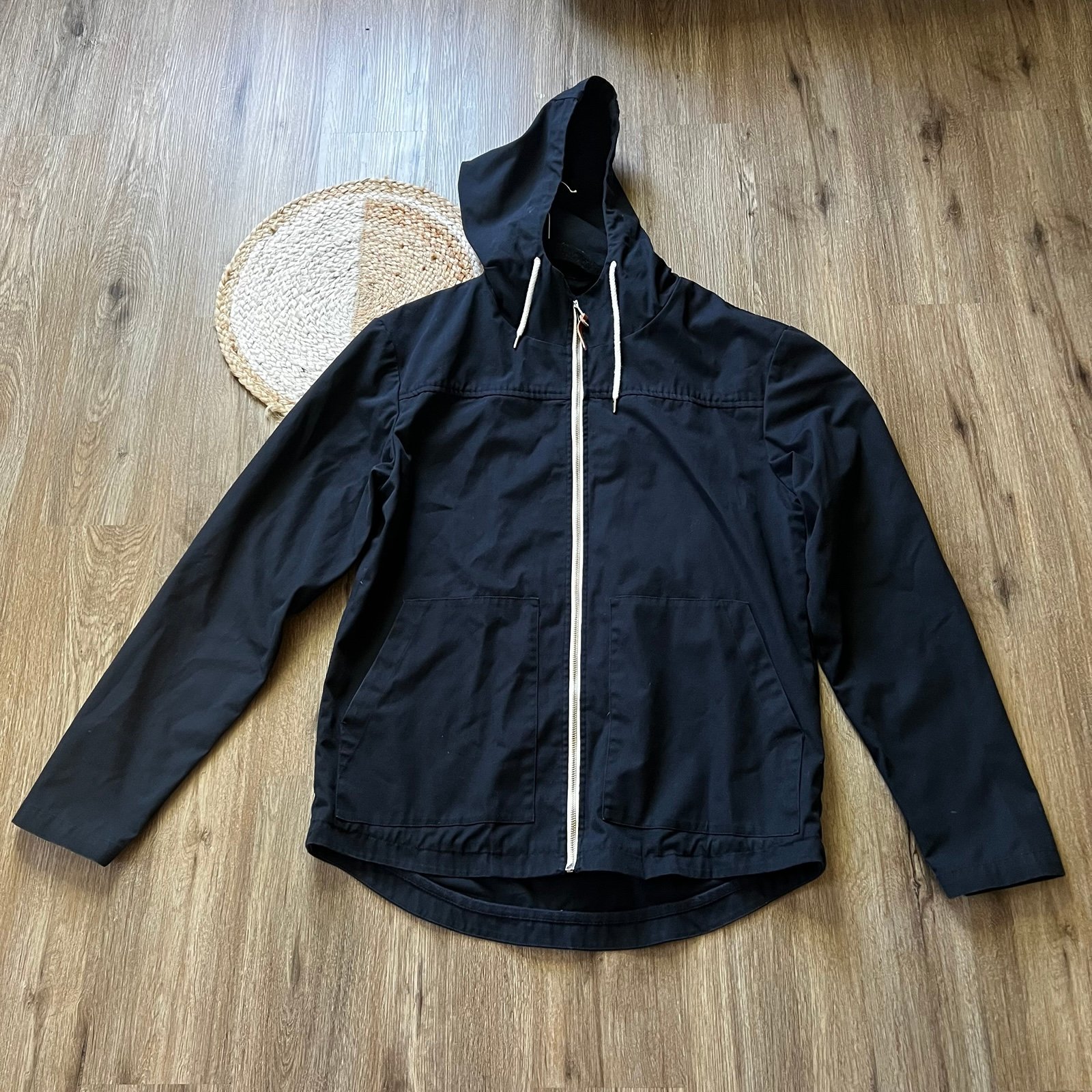 RVLT Revolution Hooded Light Streetwear Jacket
