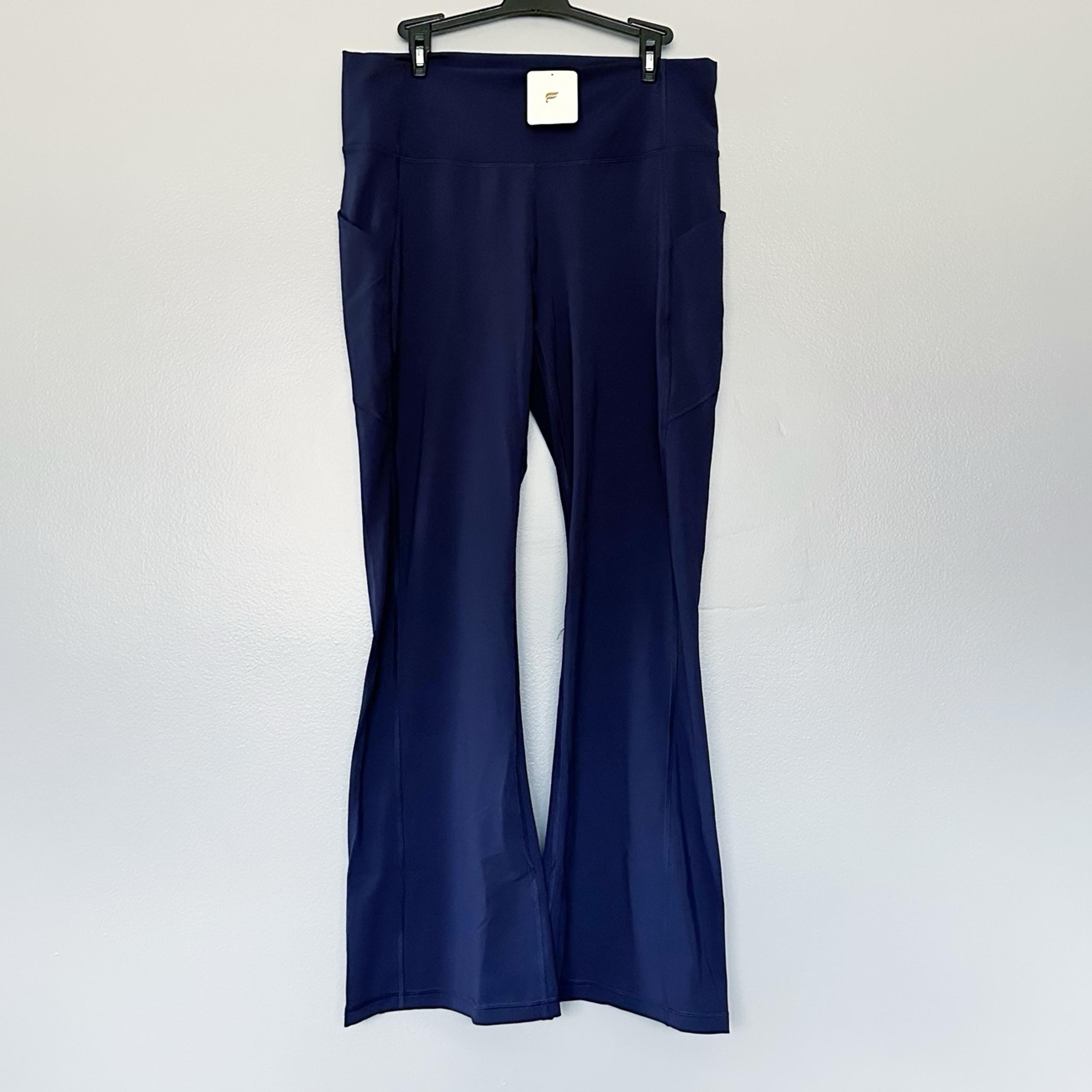 NWT Fabletics Oasis PureLuxe High-Waisted Pocketed Kick Flare Sz XXL/1X Navy
