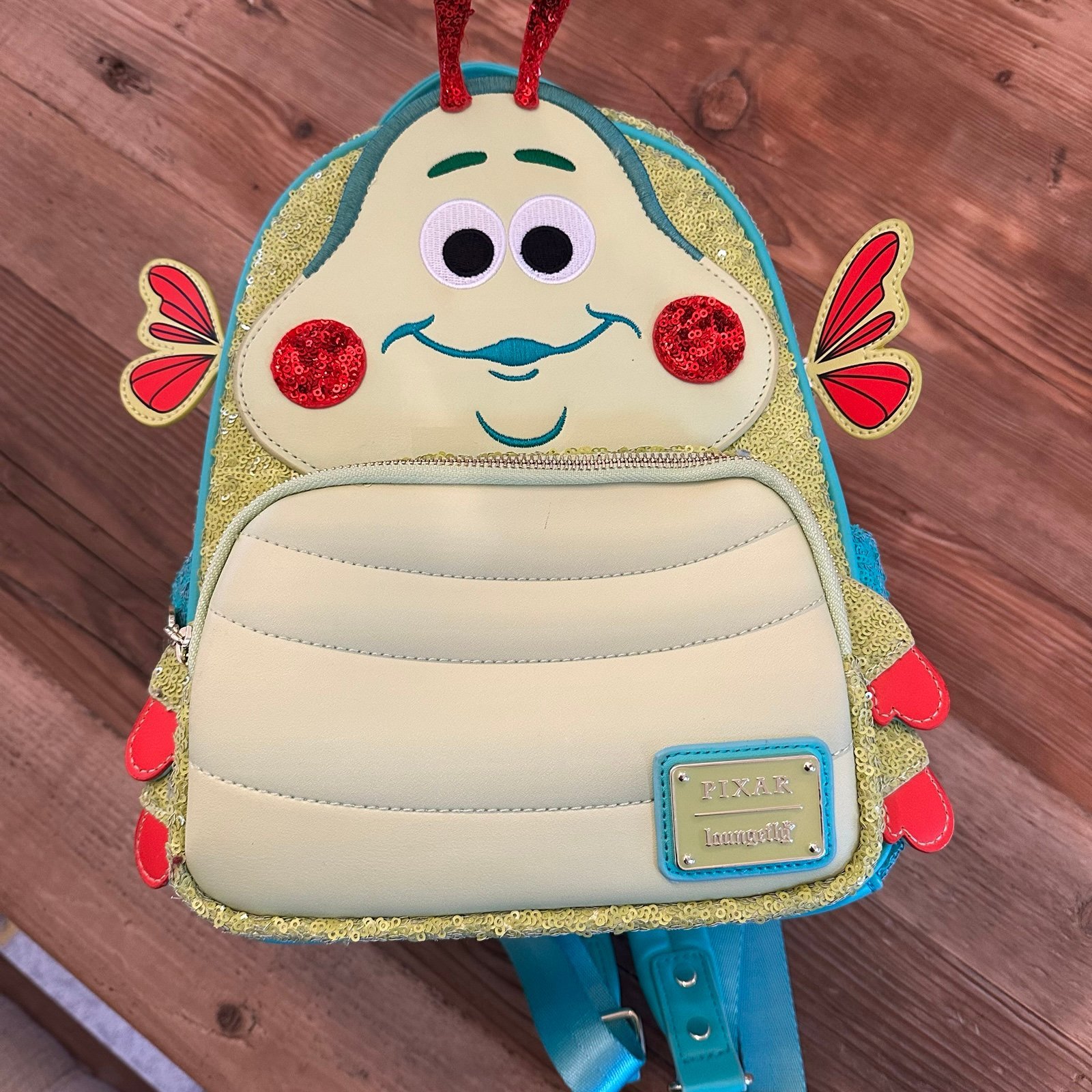 heimlich loungefly