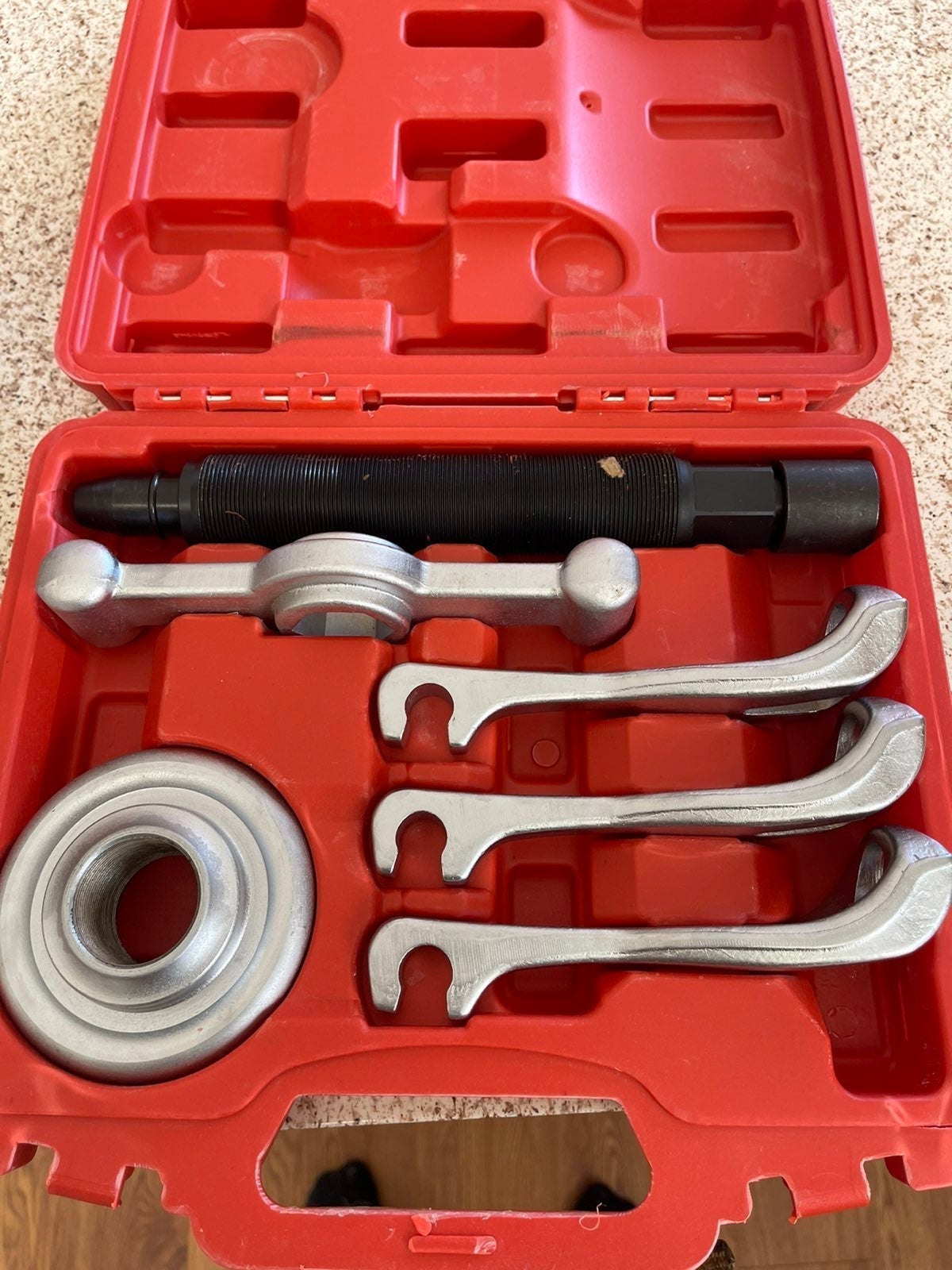 Hub removal tool