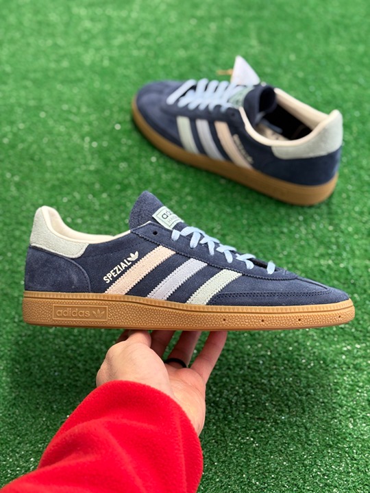 Adidas Handball Spezial Womens Shoes IG1967 NEW Sz 10