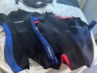 3Three Youth 3 mm wetsuits