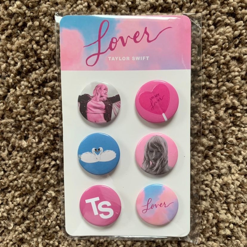 NEW Taylor Swift Lover Pin Set