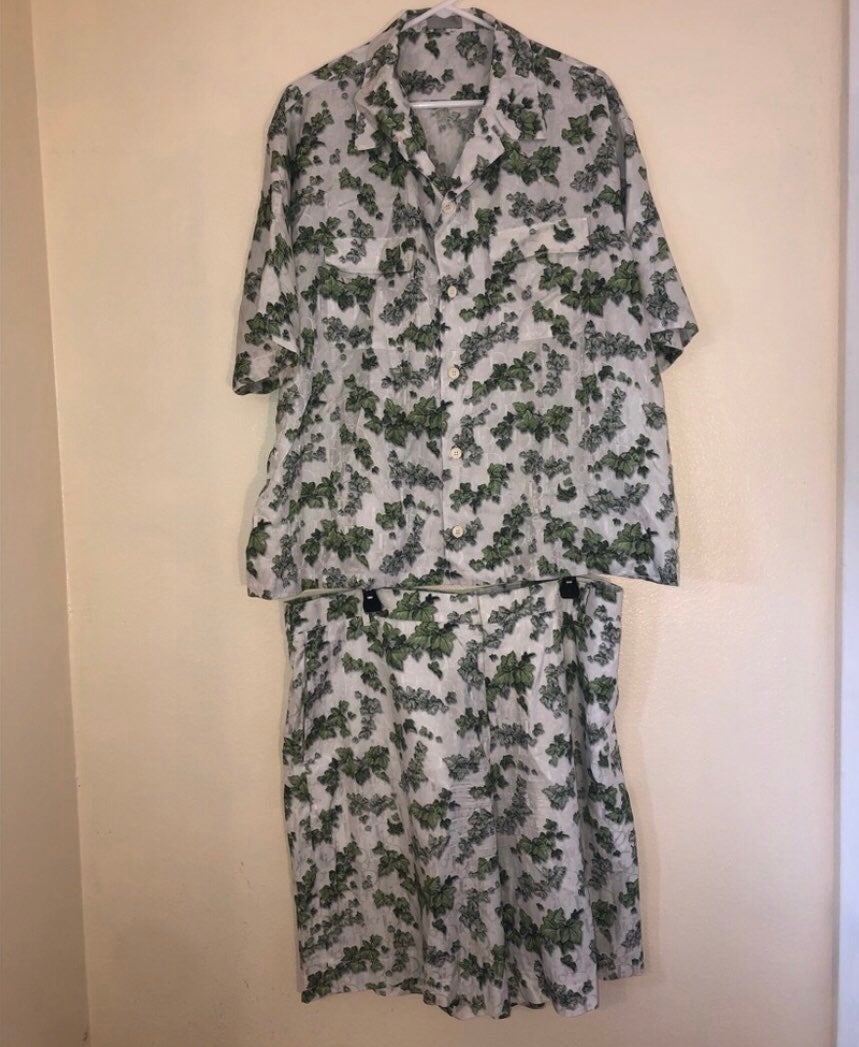 DIOR Ivy Print Shirt and Short Outfit, SIZE XL, Brand New