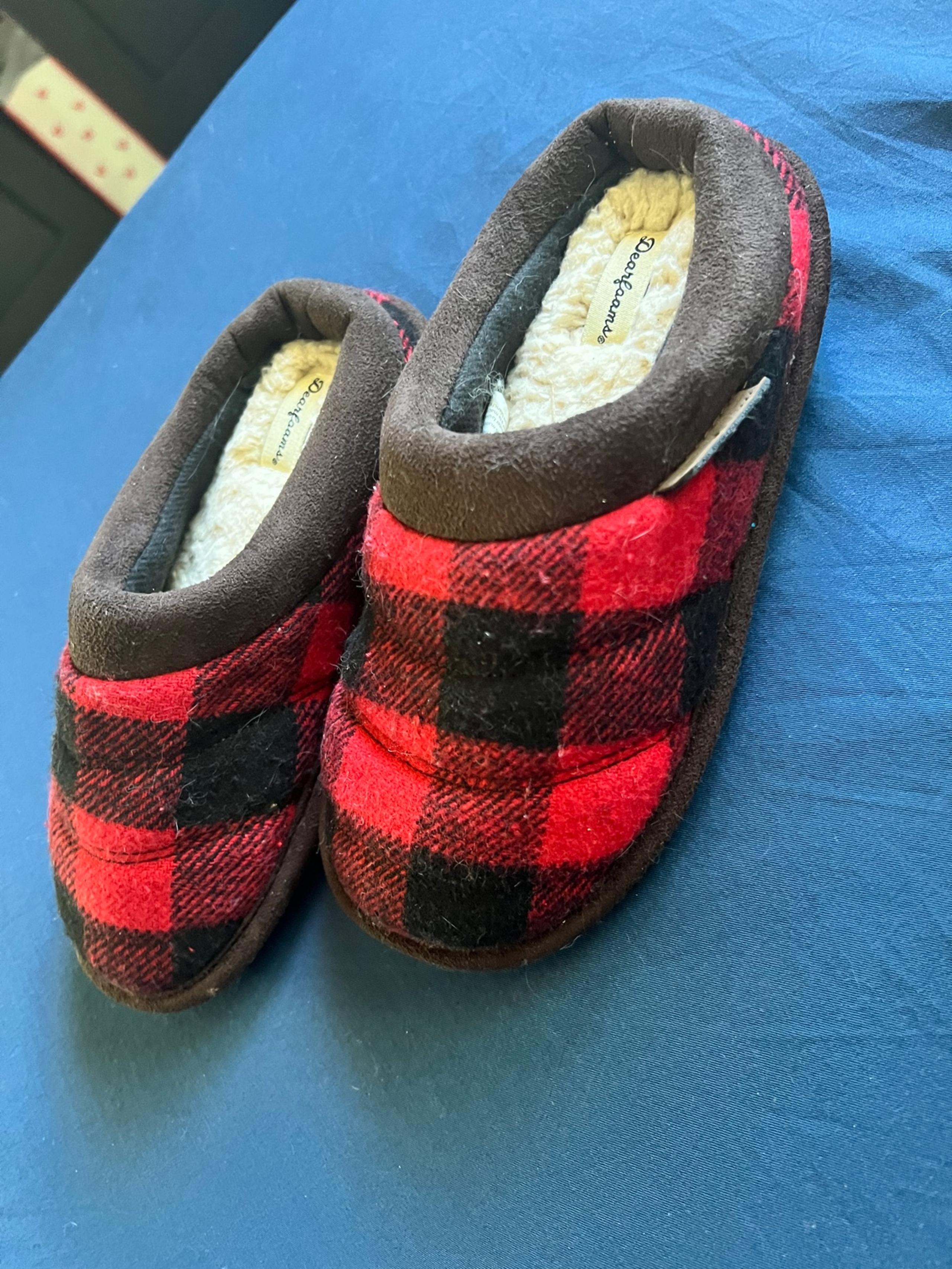 Kids slippers