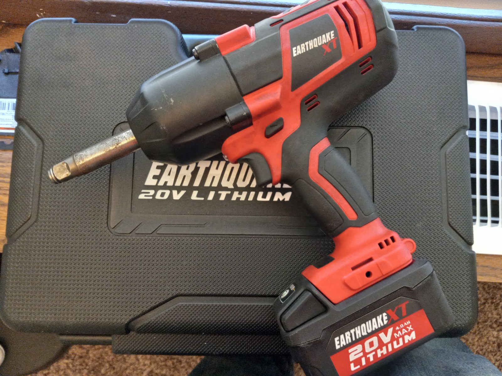 Impact gun