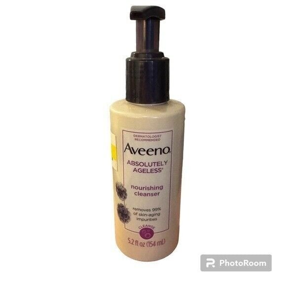 Aveeno Absolutely Ageless Nourishing Cleanser w/ Blackberry Extract 5.2 fl oz