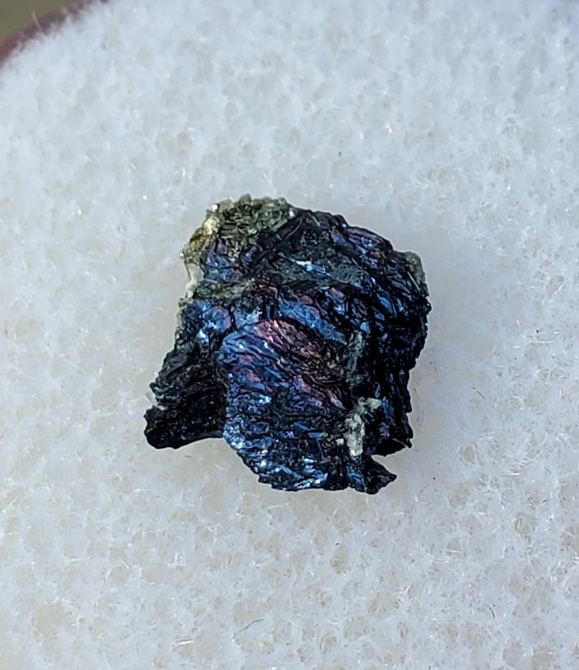 AAA Iridescent Covellite 1.6 cts 10x8x3 mm