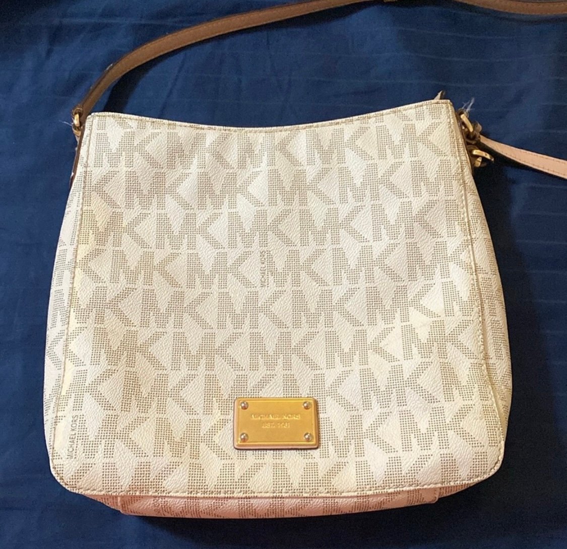 Michael Kors Crossbody