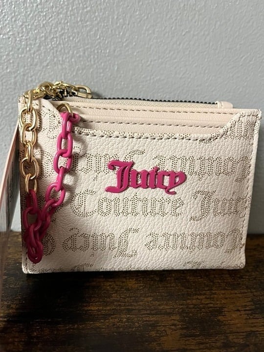 Juicy couture “Can’t tame her “ Bifold Wallet With Pullout Credit Card Holder