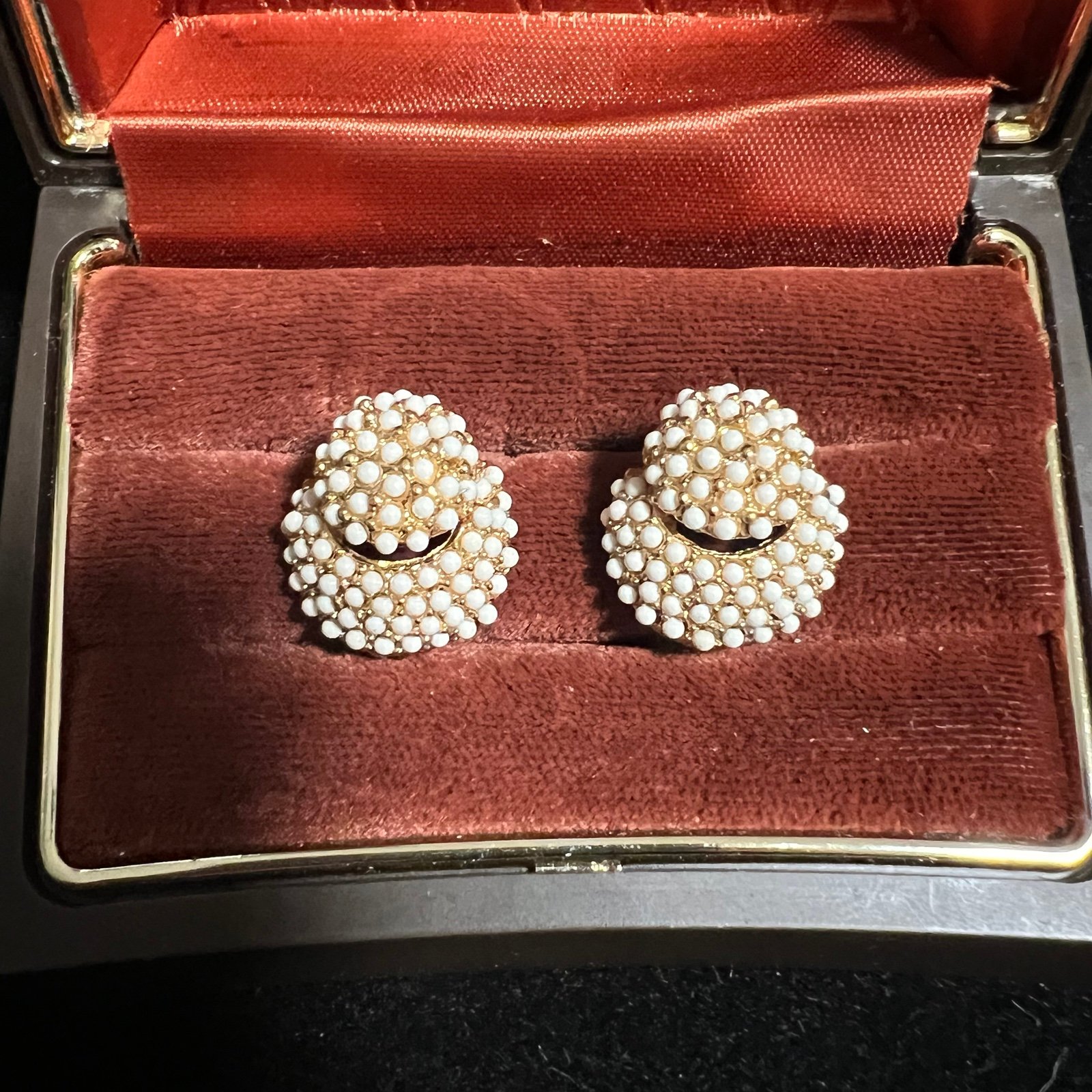 Rare Vintage HAR Costume Jewelry Clip-On Earrings Seed Pearl