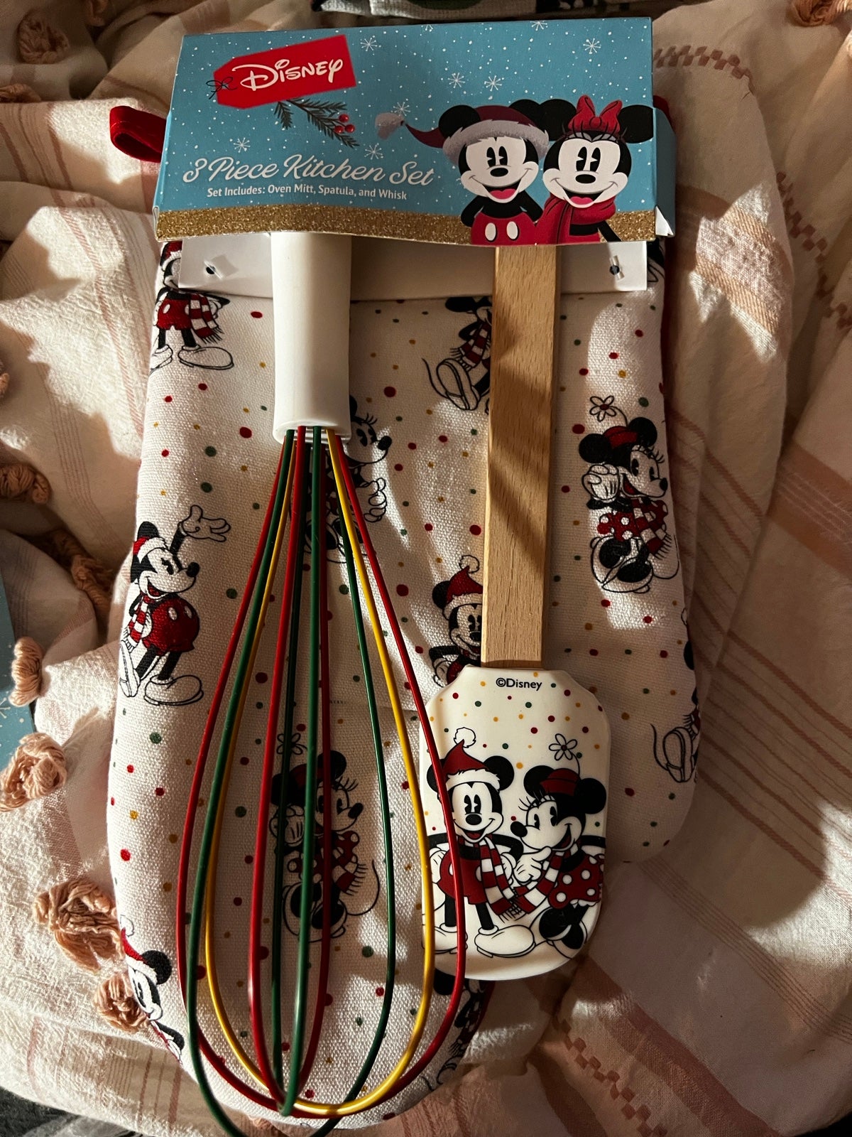 Disney oven mitt, whisk & spatula and 4 Piece Cookie Cutter