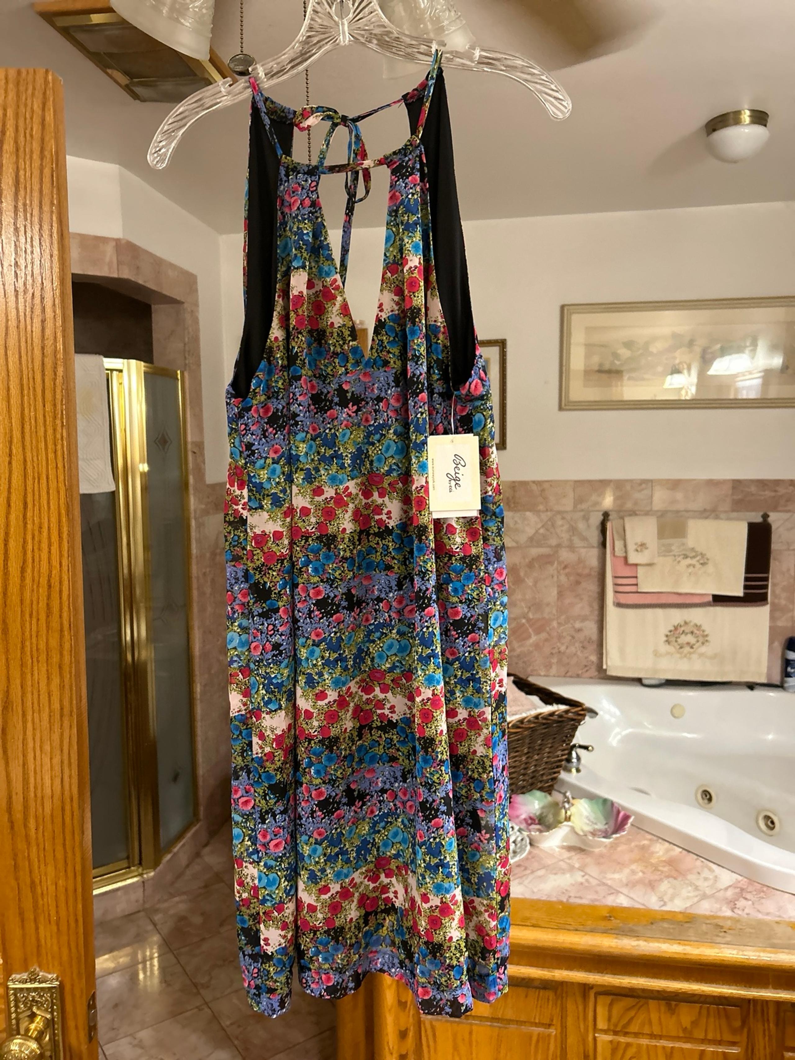 Multicolored flowered crepe halter dress