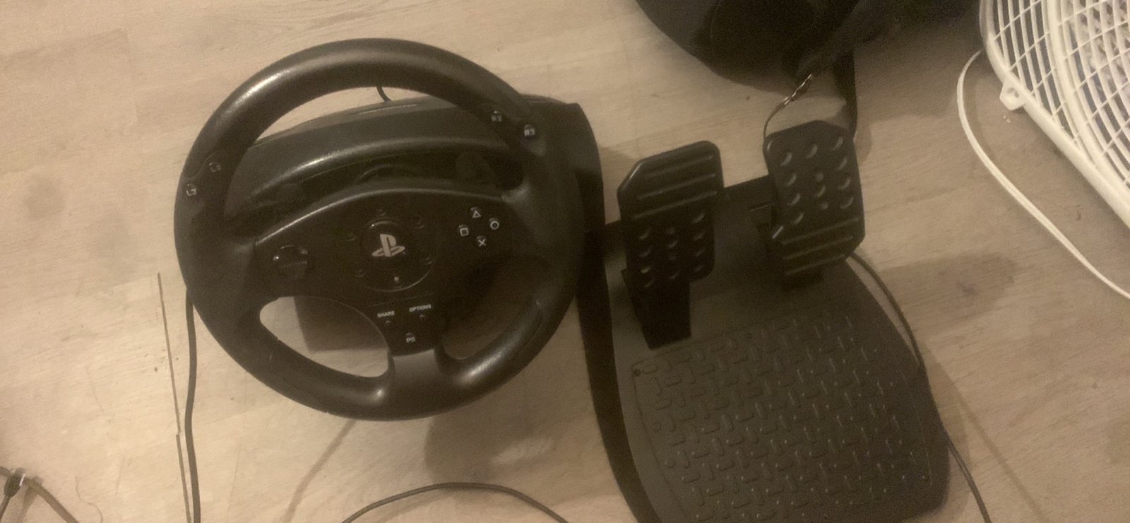 Thrustmaster gaming steering wheel