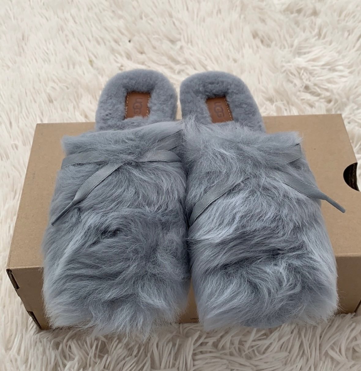 UGG shaine flue slip on slipper