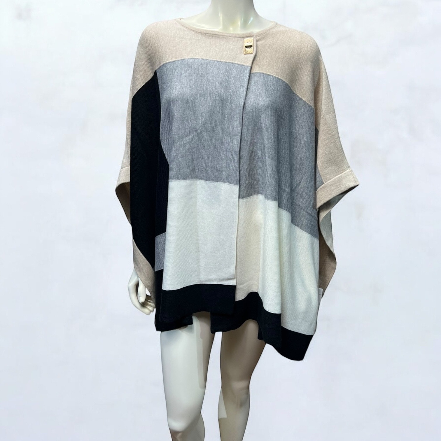 Calvin Klein NWT Poncho Wrap Sweater – Neutral Color Block, One Size