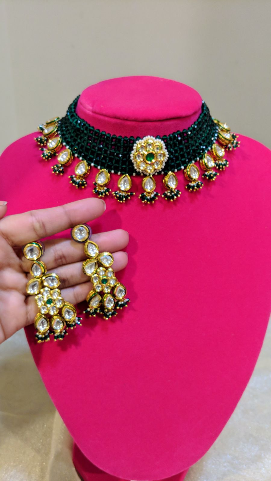 Indian Kundan Choker Necklace Set