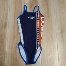 Arena Swimsuit, Size L