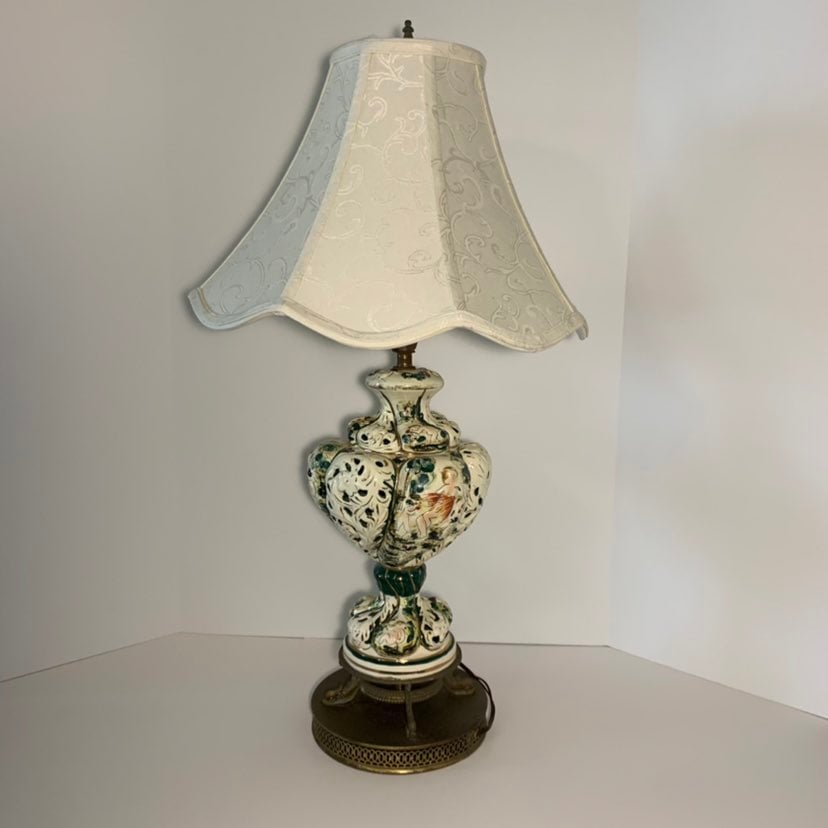 Vintage Capodimonte Style Italian Porcelain Table Lamp