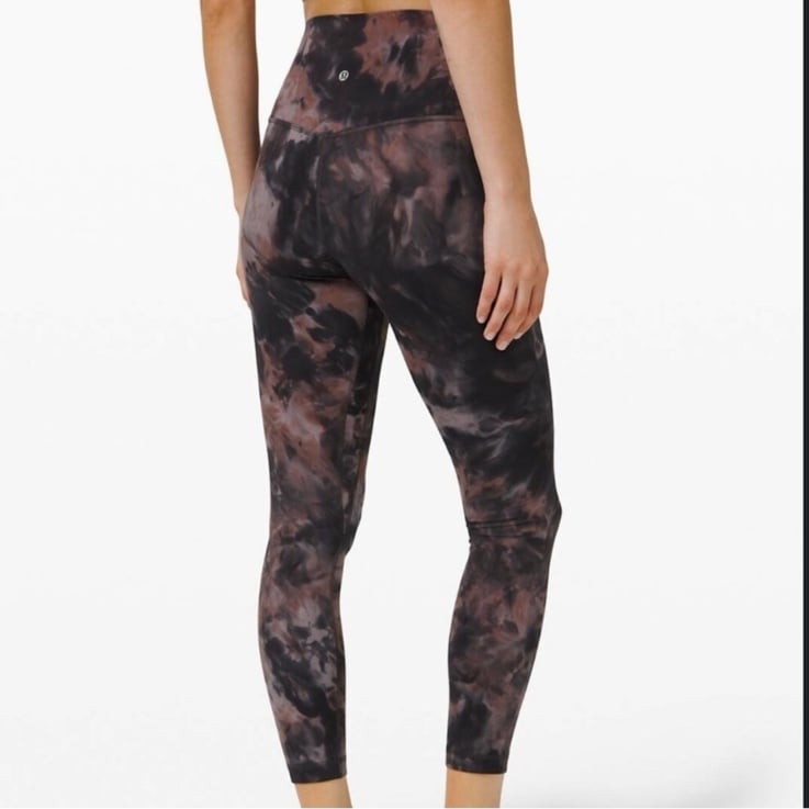 LULULEMON Align size 6/25