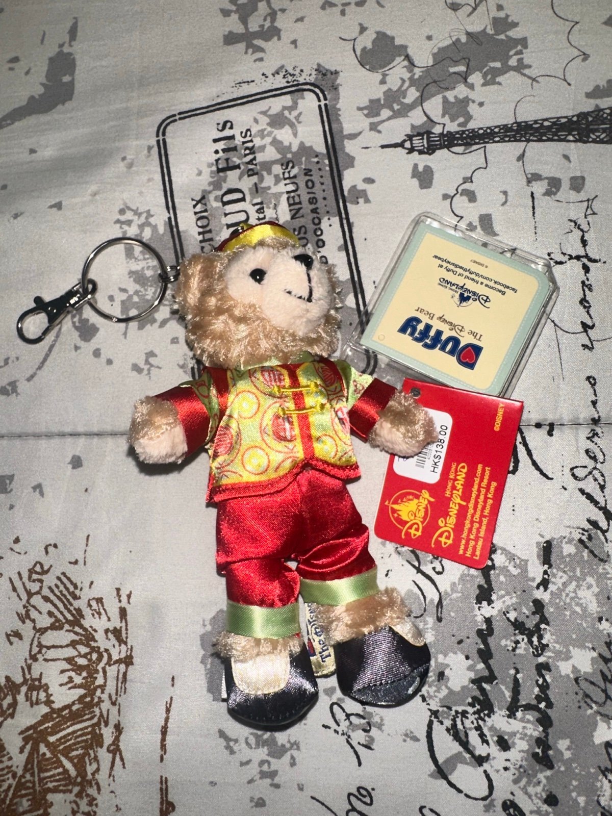 Disney Duffy Tokyo keychain