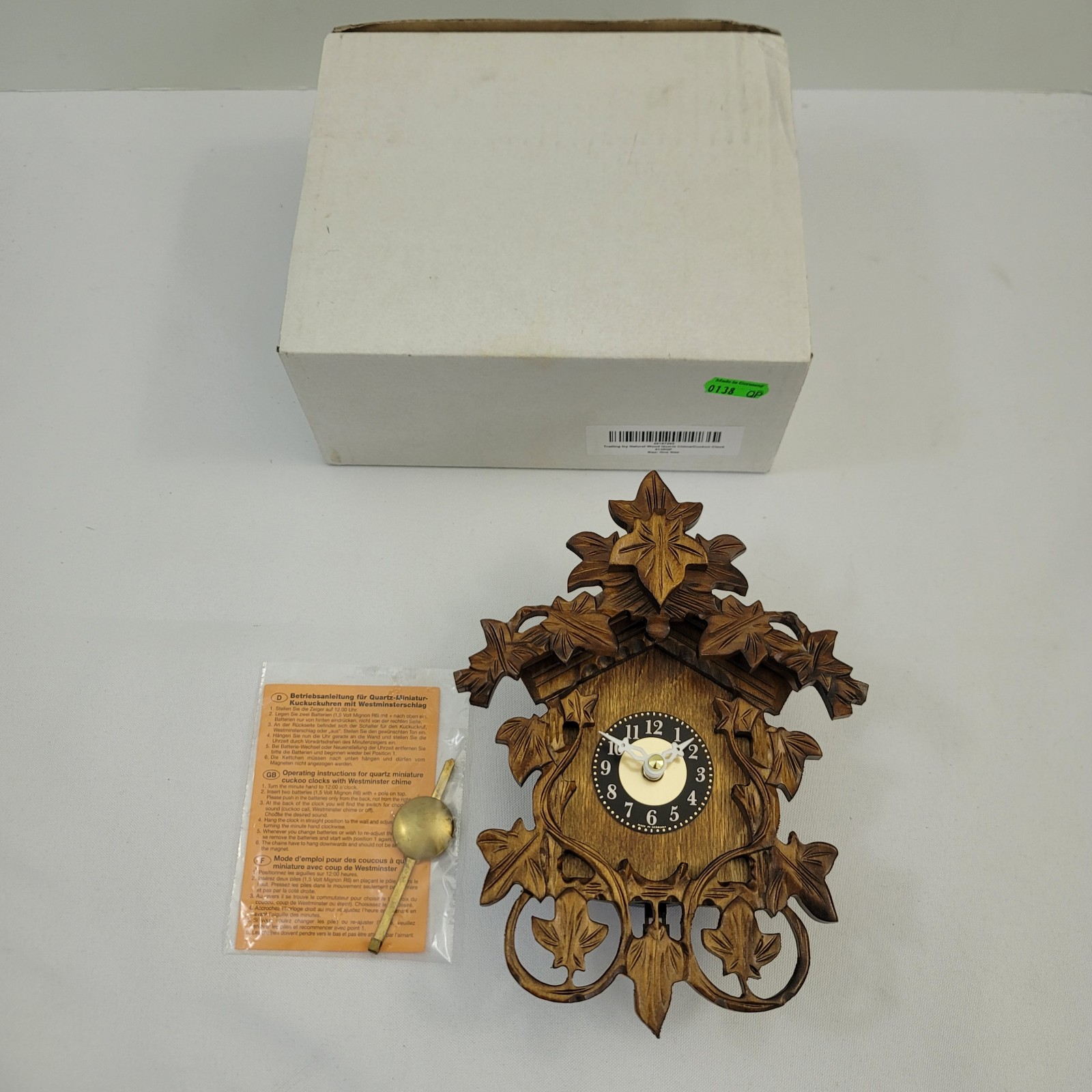 Engstler Trailing Ivy Natural Wood Quartz Chime Cuckoo Clock Germany