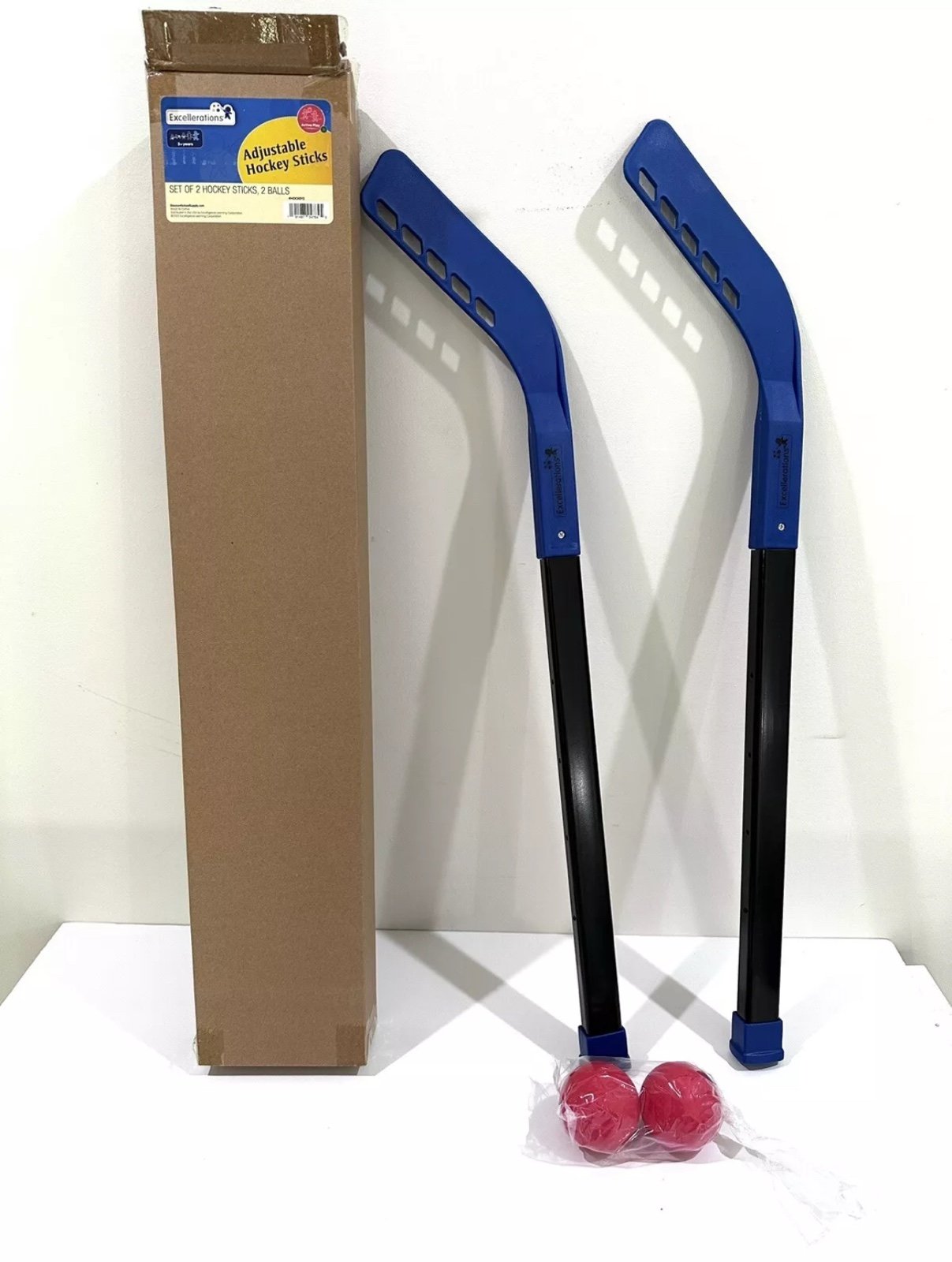 Sports NHL Kids Street Hockey Adjustable Sticks Set Youth Outdoor Roller W Balls