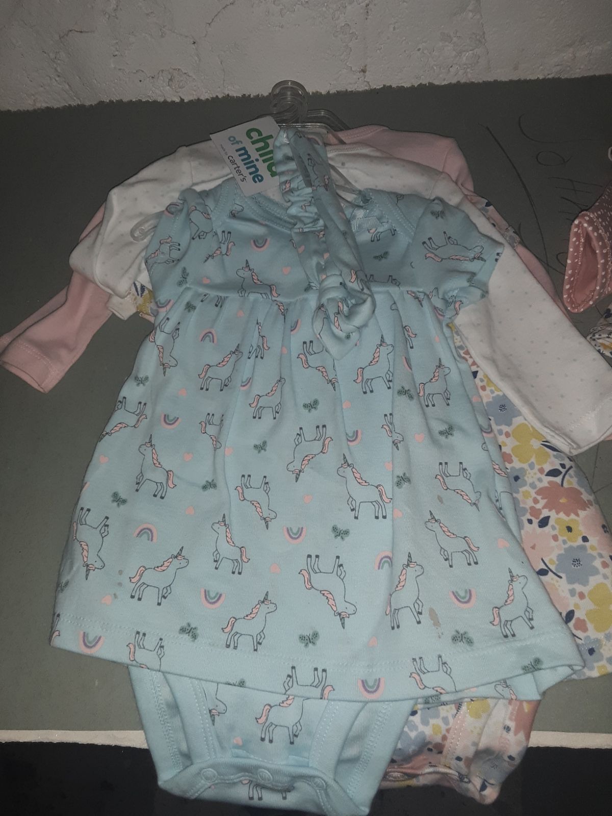 12 month baby girl clothes alot of outfi