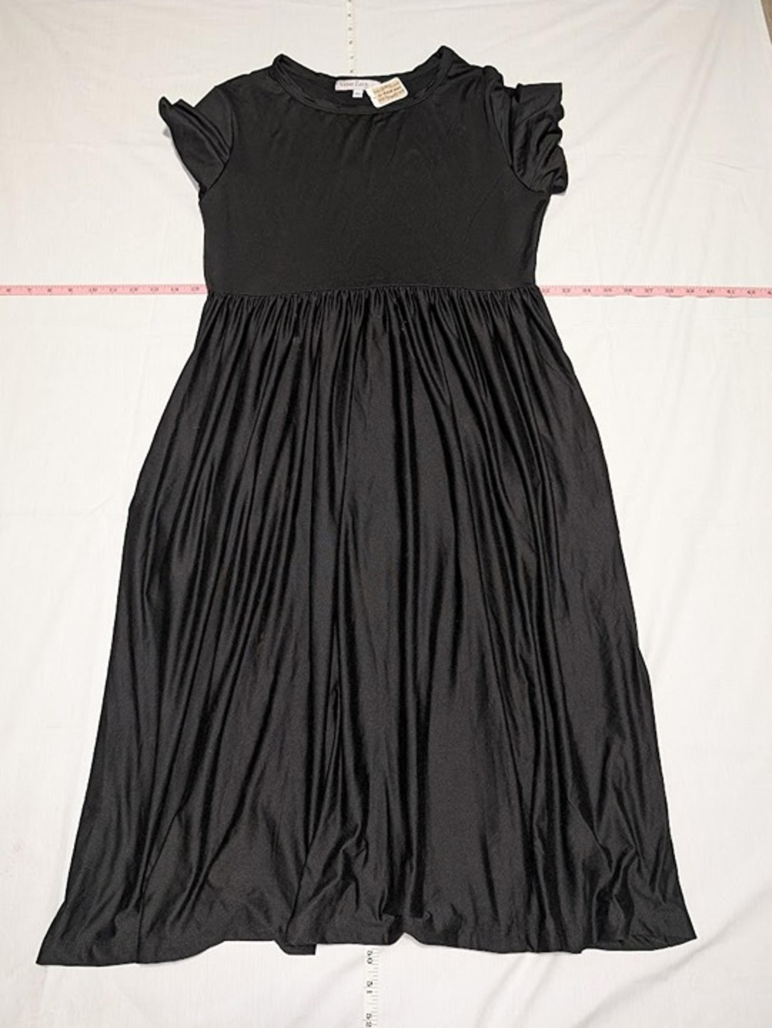 Velvet Torch XL short sleeve flowy dress