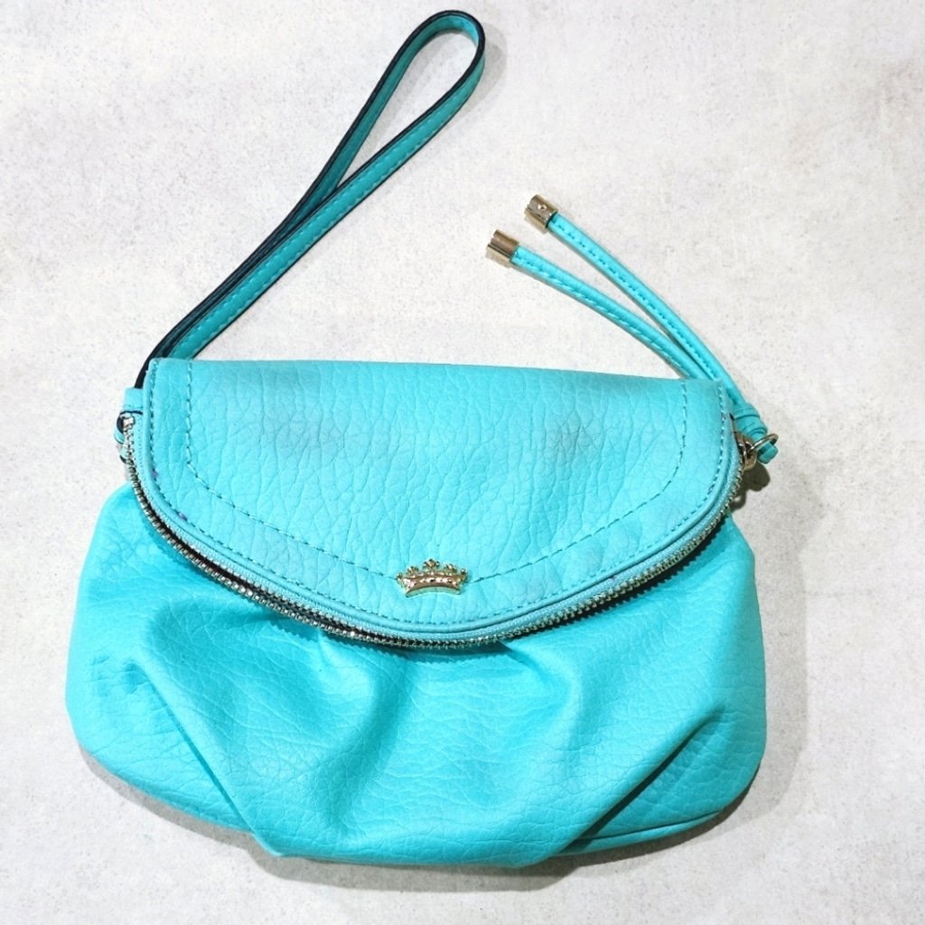 Juicy Couture Teal Wristlet Bag