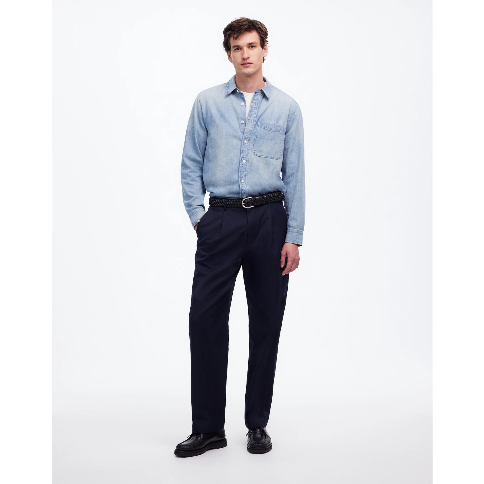 NWT Madewell Pleated Trousers in Italian Cotton Twill In Dark Navy Size 32x31