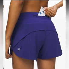 Lululemon Size 4 NWT Speed Up MR Lined Short