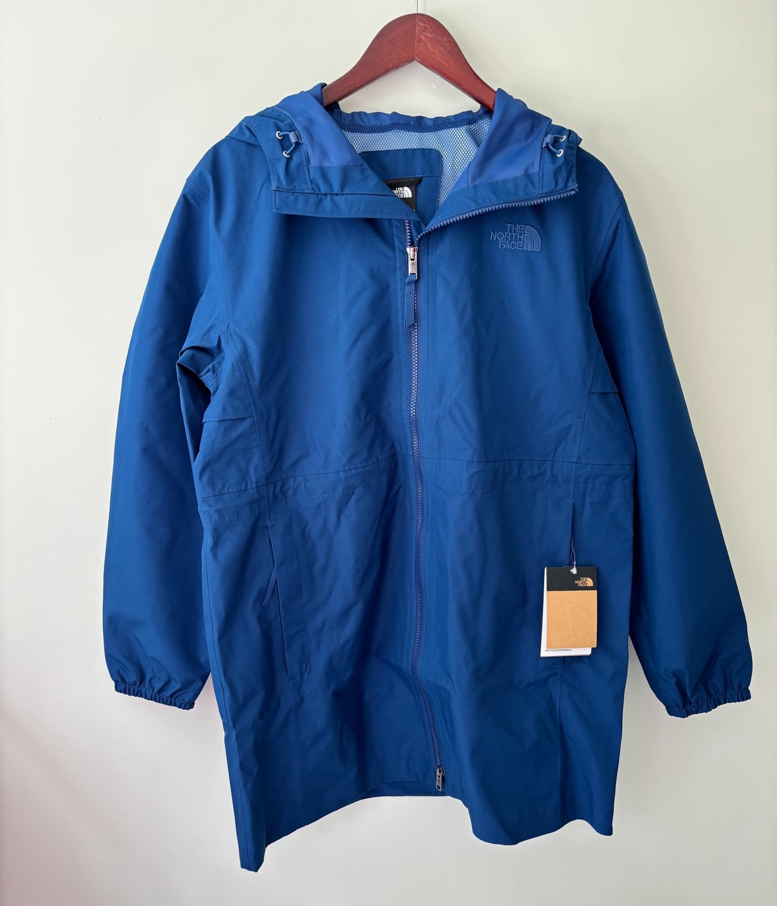 NWT  The North Face Women's (Sz Medium) Daybreak Mid Rain Parka (MSRP $175)
