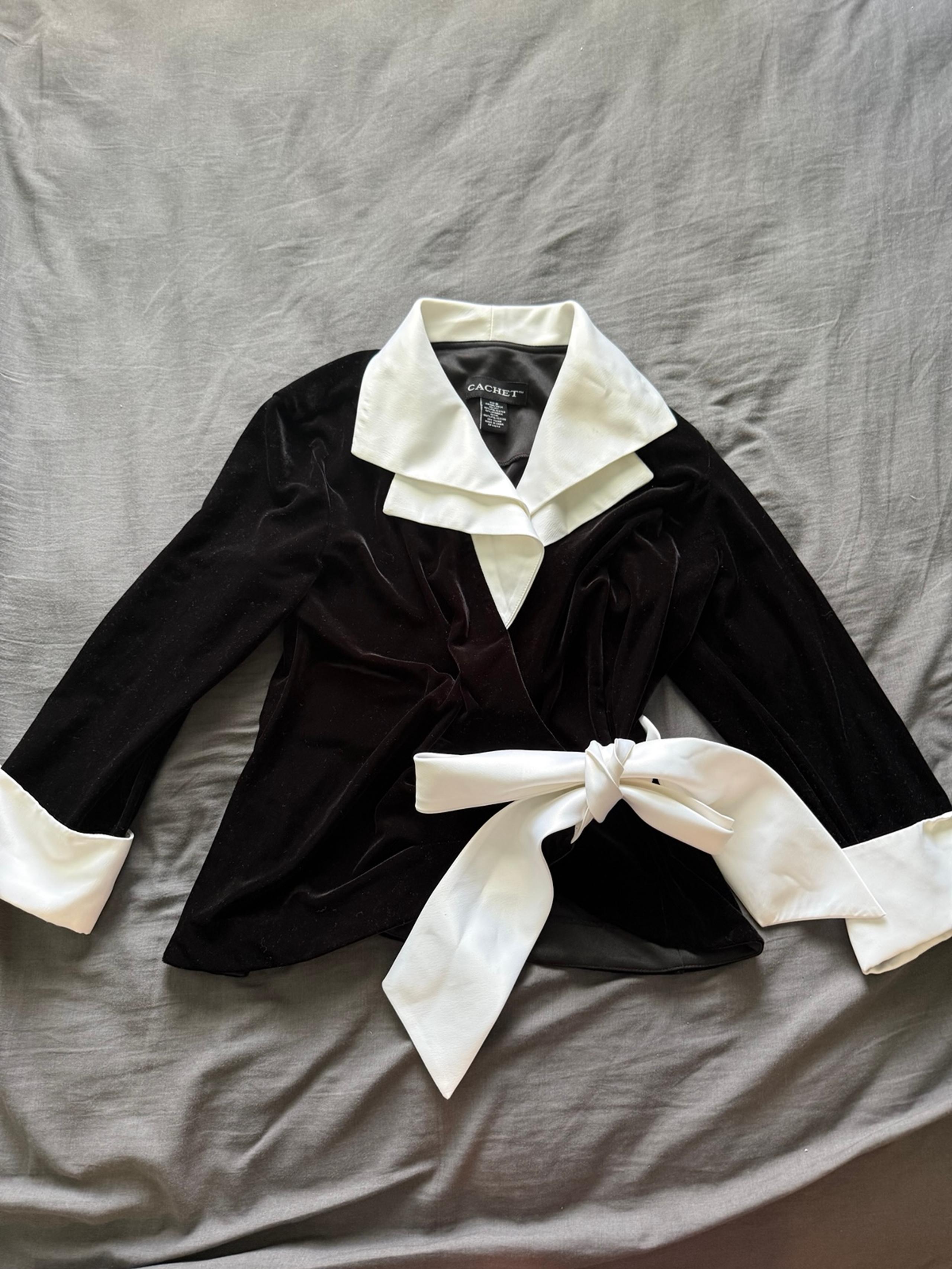 Women’s dress blazer