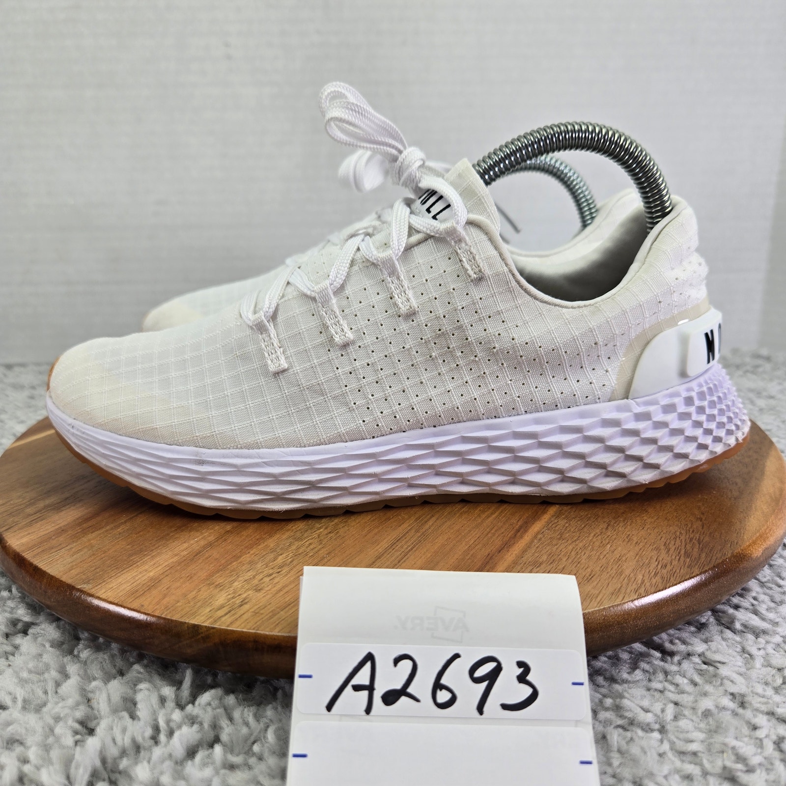 Nobull Project Allday Ripstop Runner White Gum Athletic Daily Trainer Womens 7.5