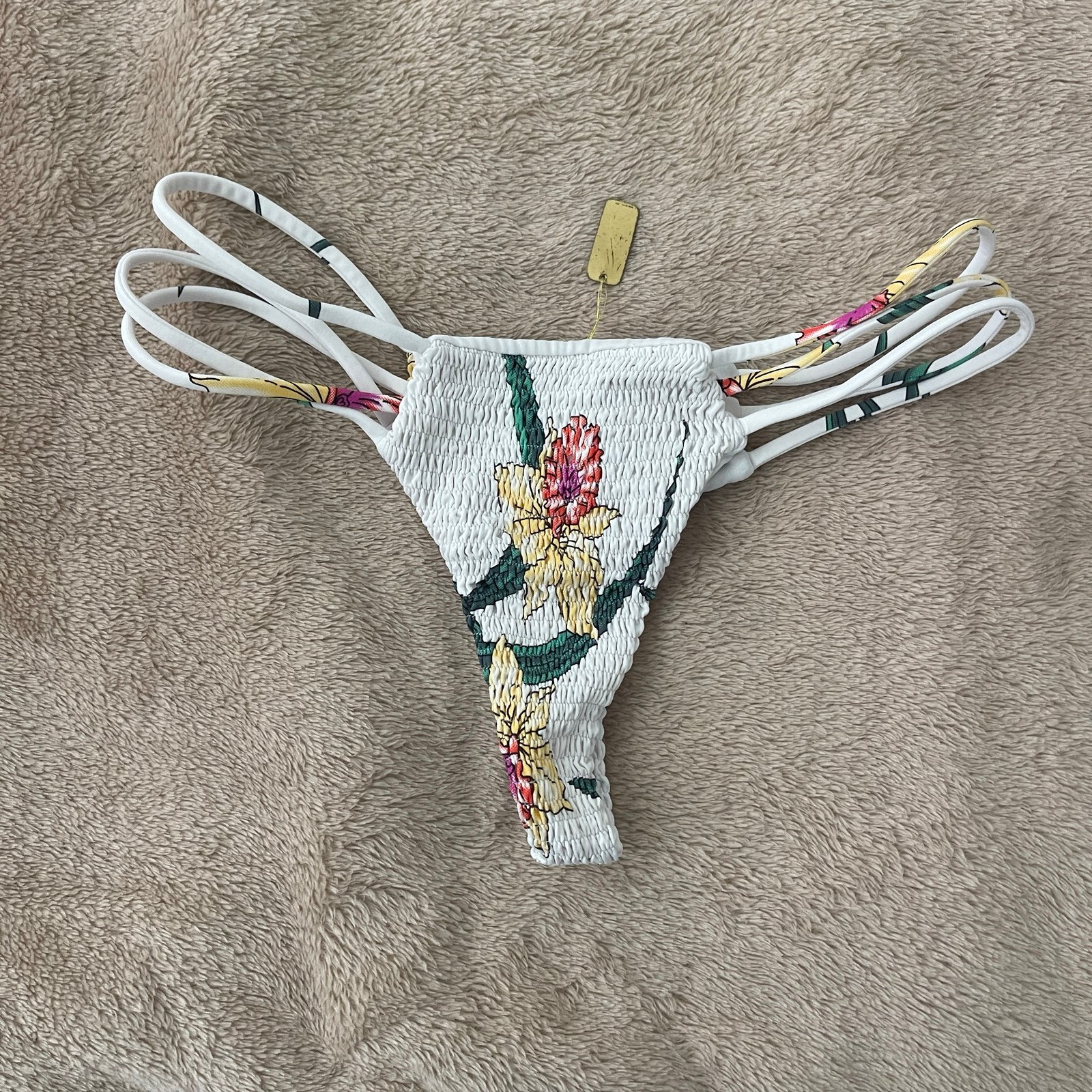 NWT Indah Small Lush Lily Smocked Bikini bottoms