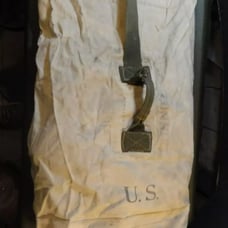 ORIGINAL KOREAN WAR 1951 MILITARY USAF WHITE DUFFEL BAG LARGE w/OD STRAP LD 4253