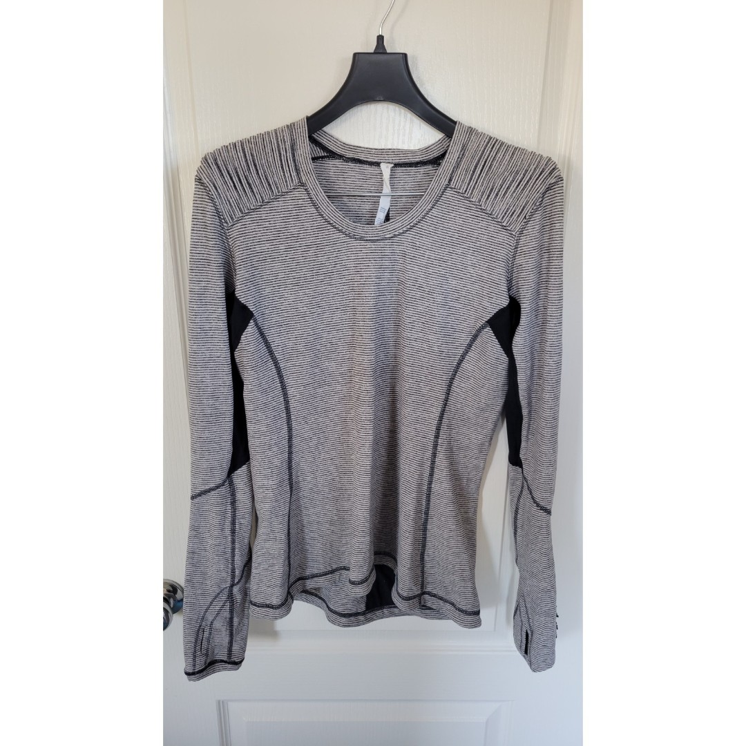 Lululemon 4 Star Runner LS Shirt Cashew Tonka Stripe Black Ruffles
