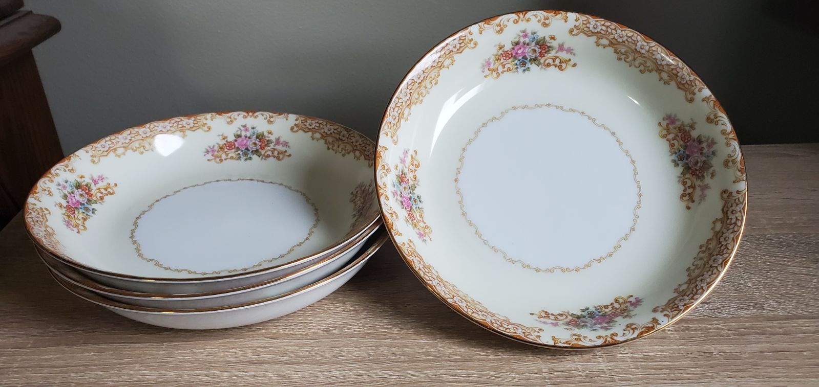 VTG Noritake Soup Bowl Set (4)