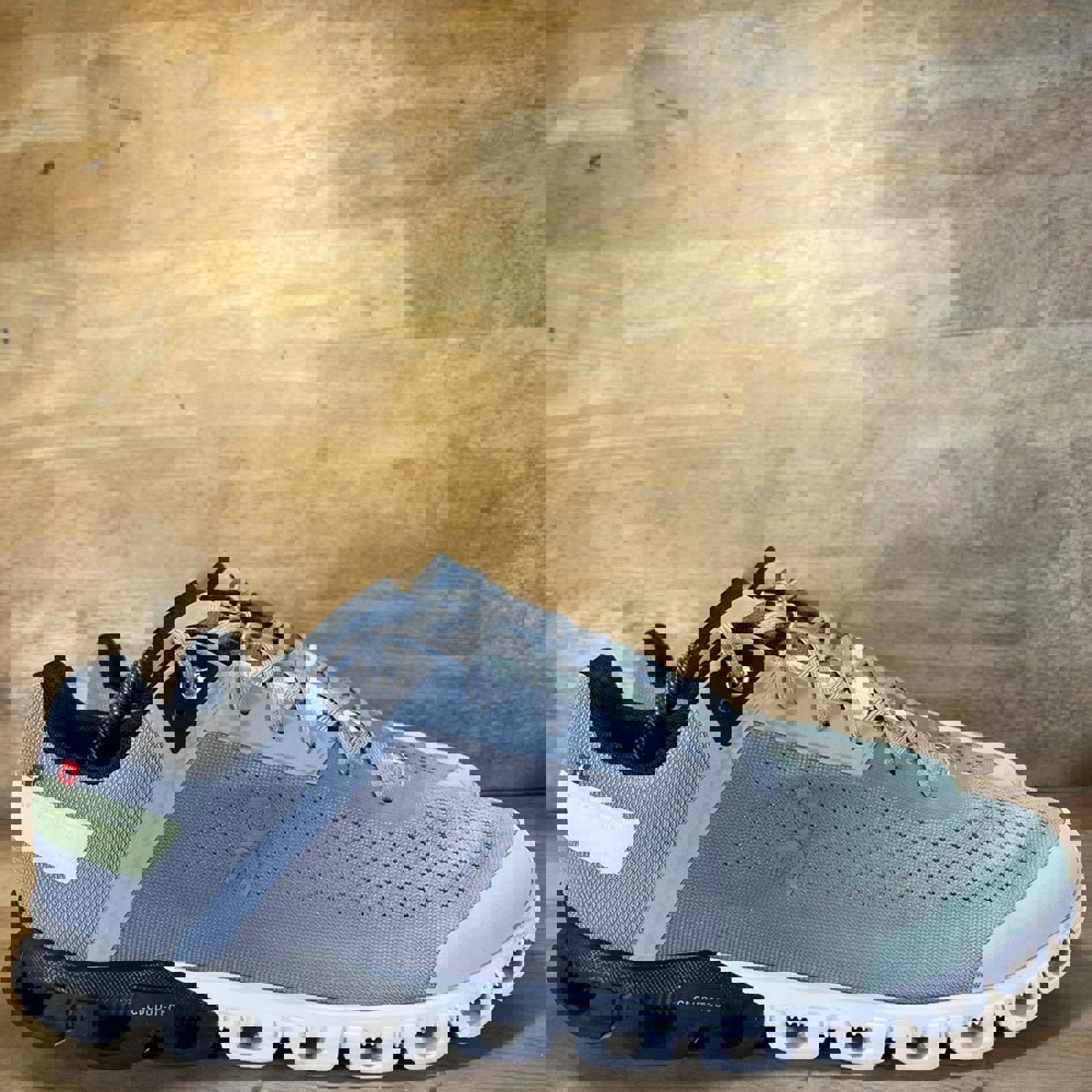 On Cloudflow 3.0 REFLECTIVE Mens Size 11 Running Shoes Sneakers Alloy Magnet