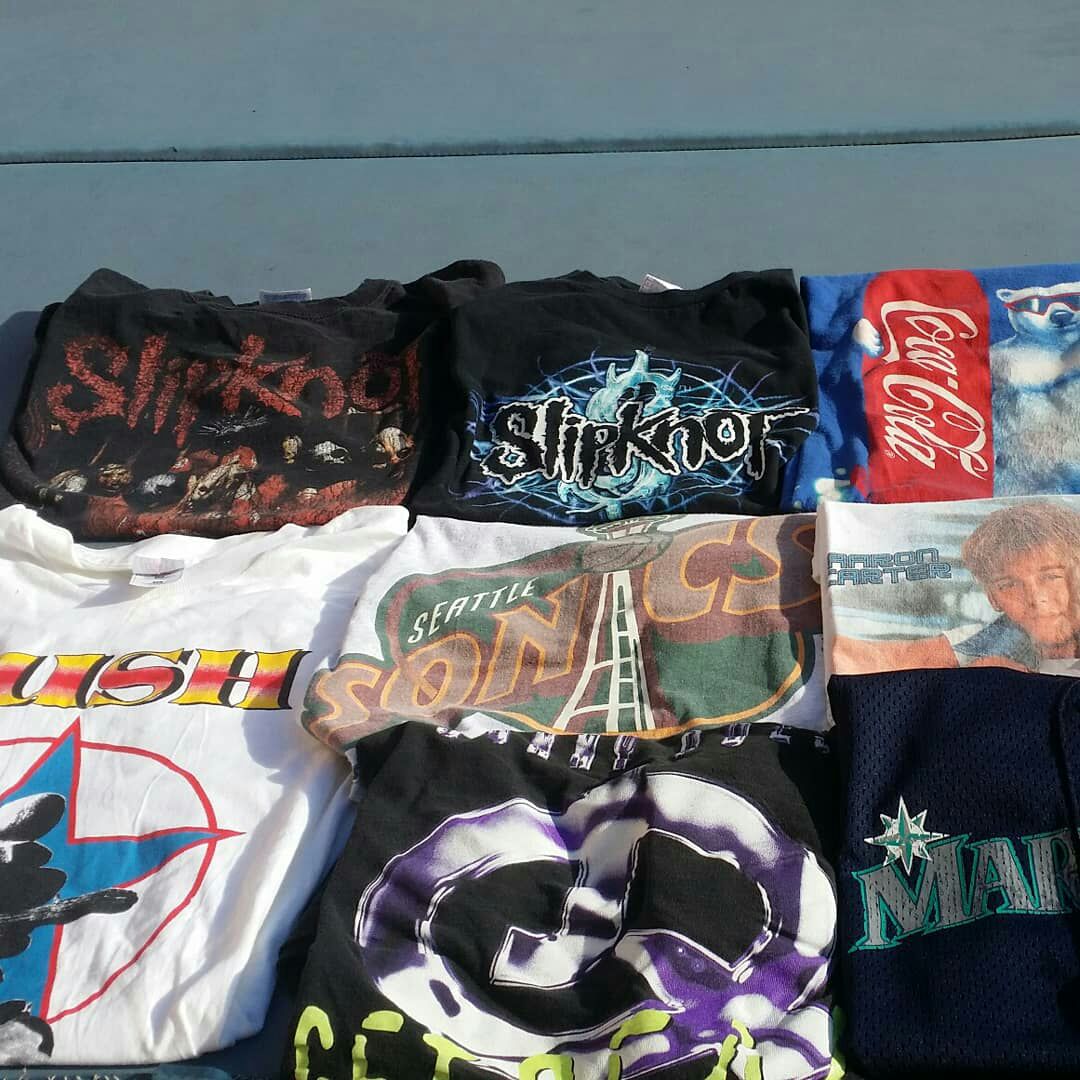 selling all types of vintage clothing