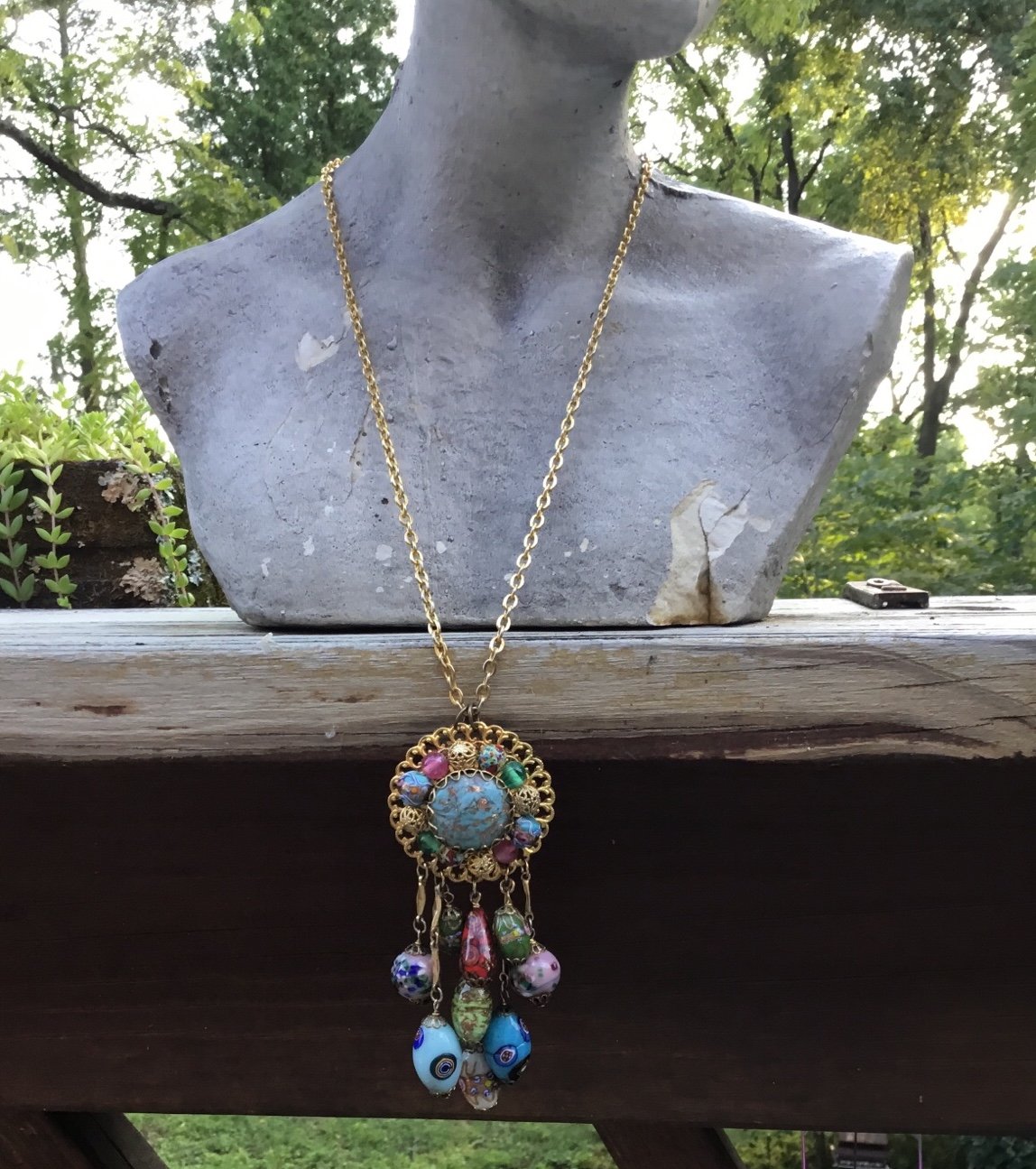 Vintage colorful goldtone necklace with gorgeous glass bead dangles