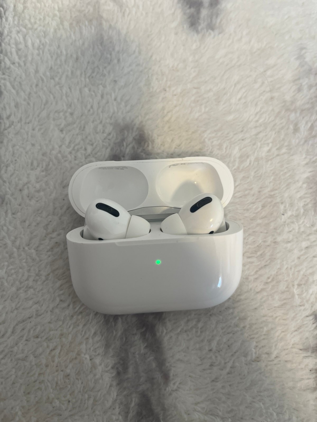 airpods pro 1st generation