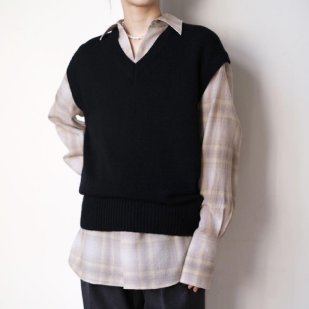 AURALEE Wool Cashmere Silk Knit Vest