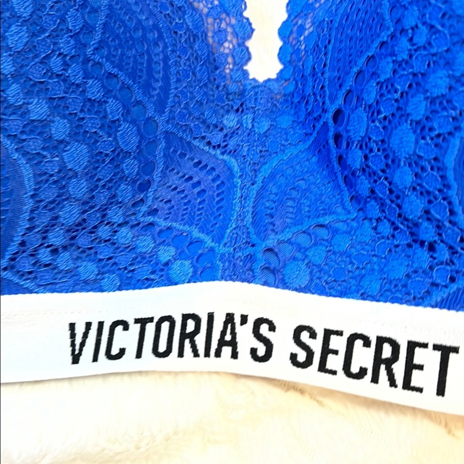 Victoria's Secret Royal Blue Lace Bra with Floral Elegance