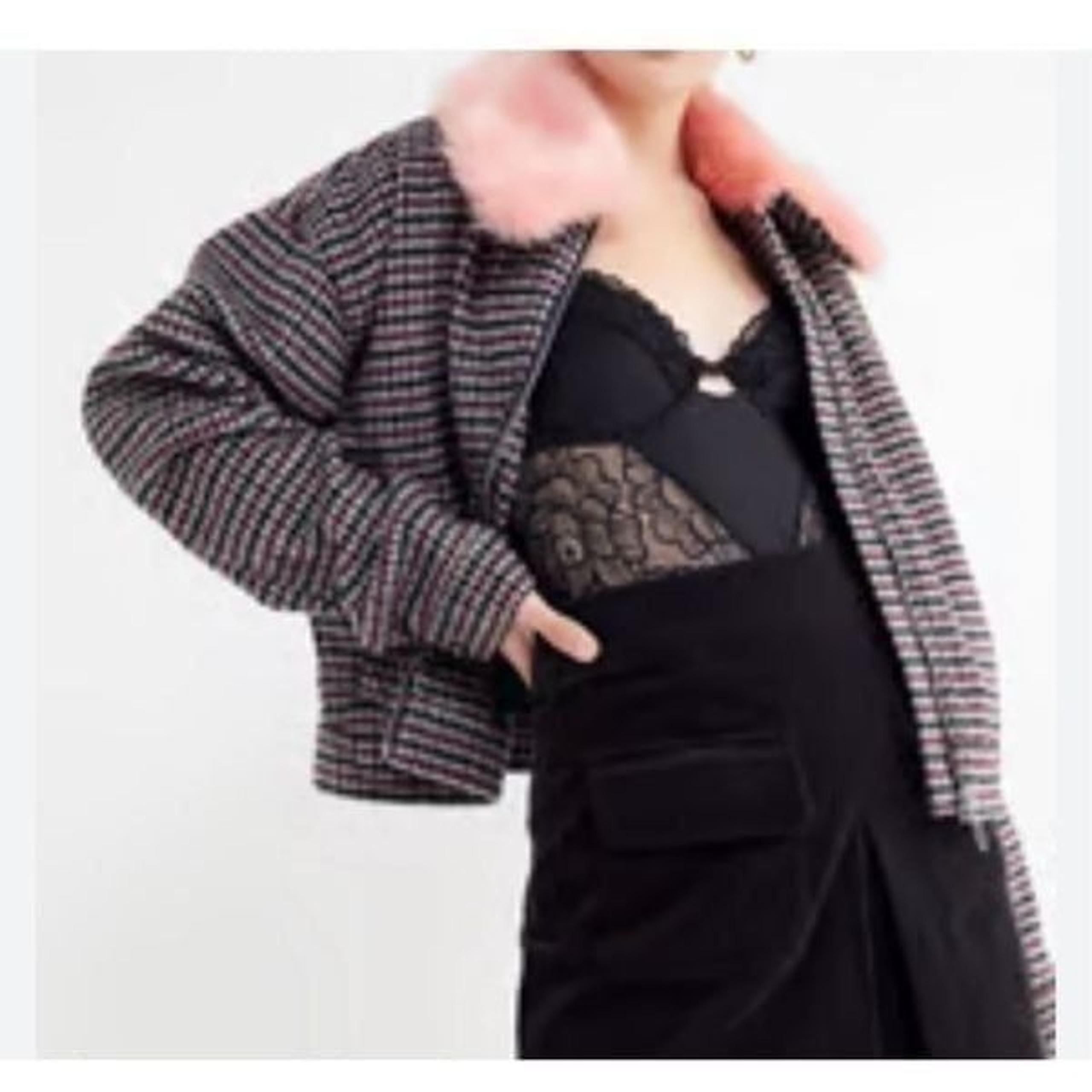 Urban outfitters Colette houndstooth pink fur collar jacket size small