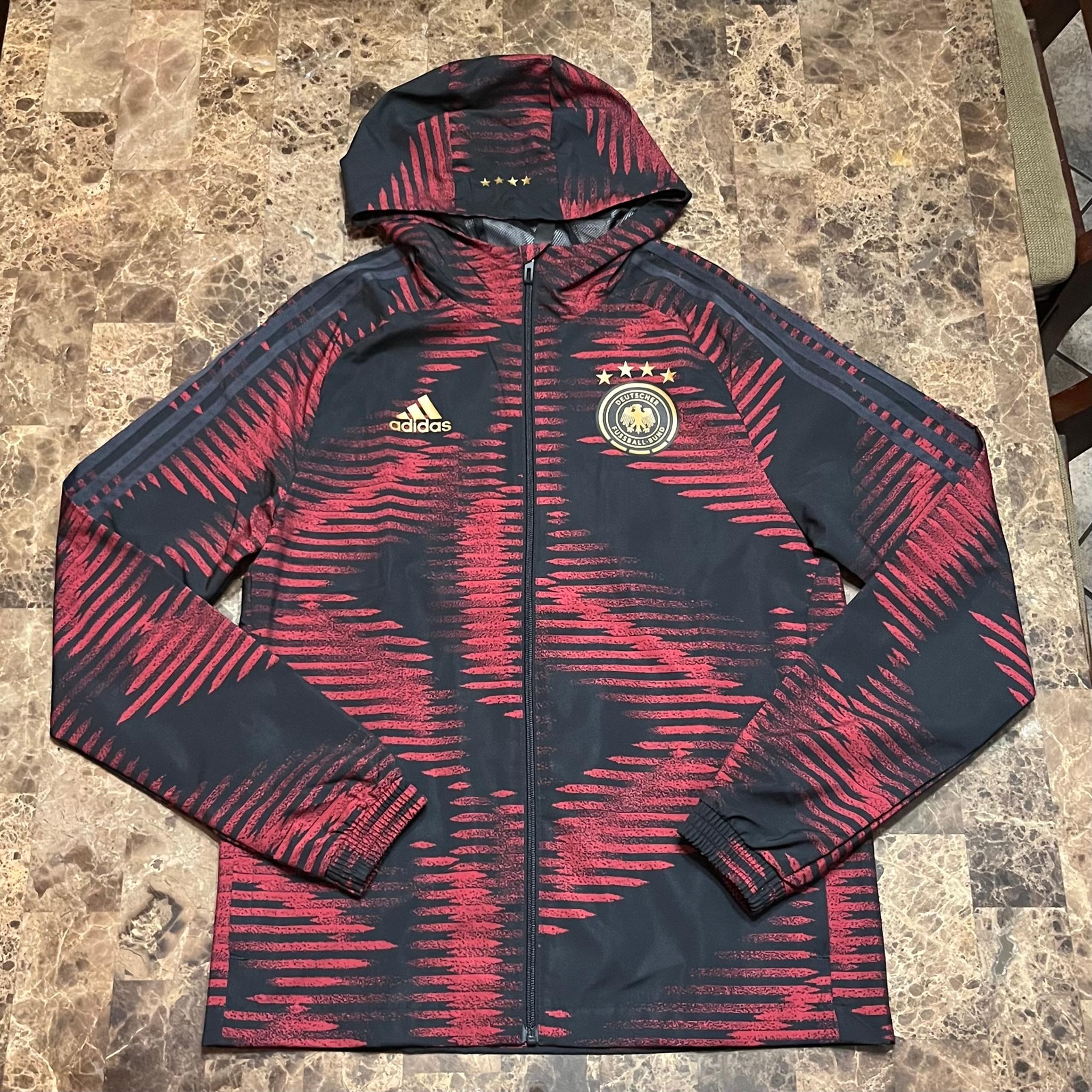 Adidas DFB GERMANY SLIM FIT WINDBREAKER Training Top/Jacket Men's Small HC1272